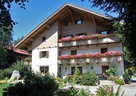Burgblick Hotel San Lorenzo di Sebato Ngoại thất bức ảnh